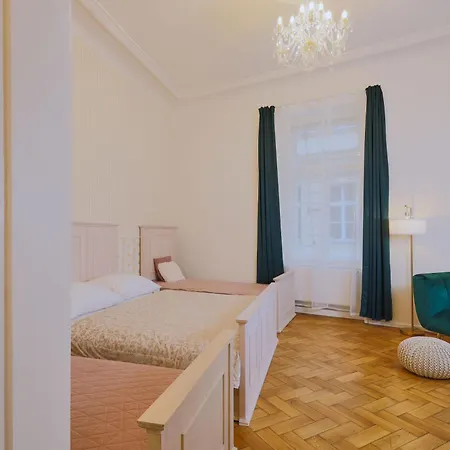 Aparthotel National Theatre Elegance 4*