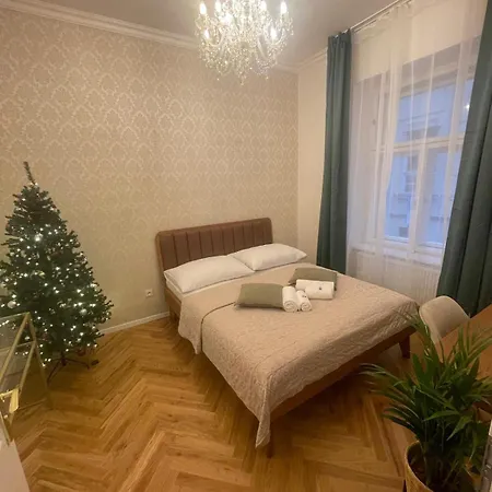 Aparthotel National Theatre Elegance 4*