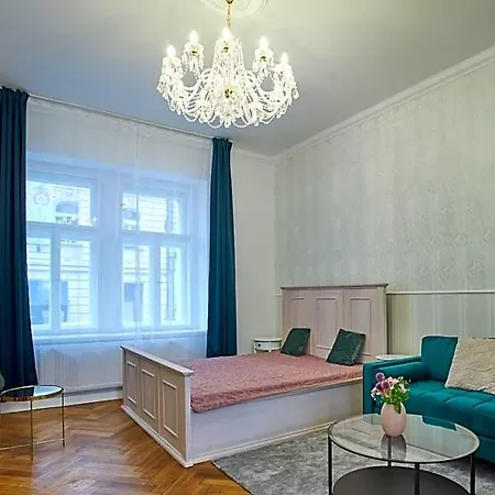 Apart-hotel National Theatre Elegance Praga