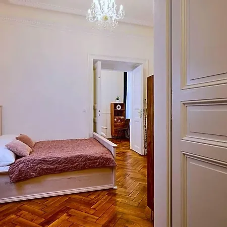 Apart-hotel National Theatre Elegance Praga