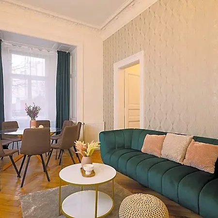 National Theatre Elegance 4* Praga