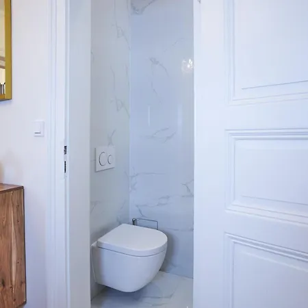 Hotel apartamentowy National Theatre Elegance *