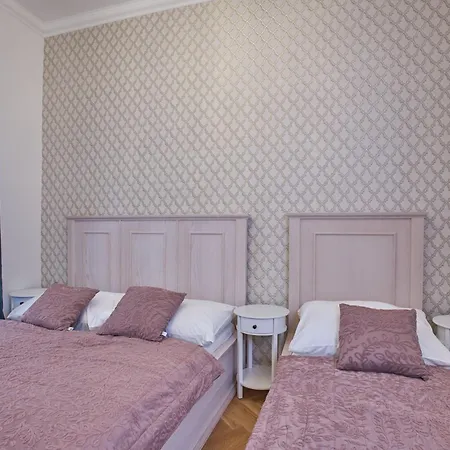 Hotel apartamentowy National Theatre Elegance Praga