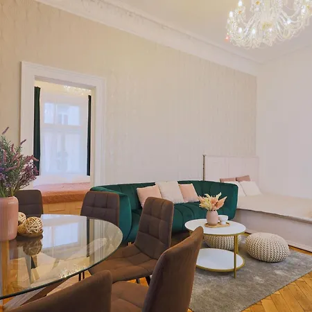 National Theatre Elegance 4* Praha