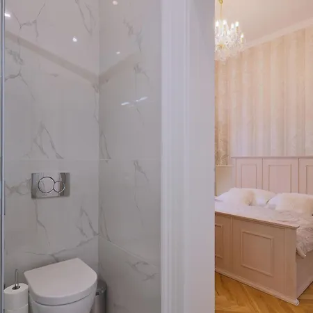 Aparthotel National Theatre Elegance 4*